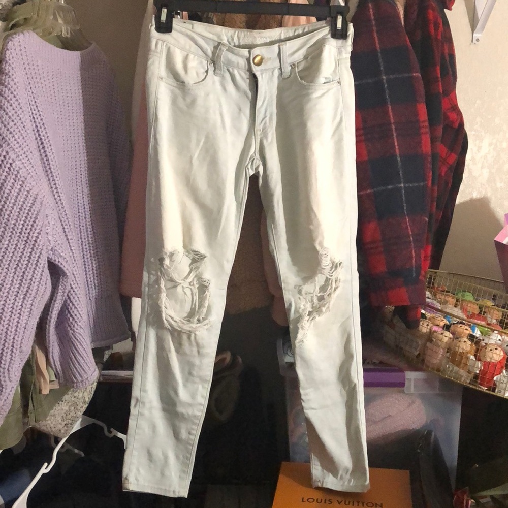 American Eagle Distressed Jegging Ankle
